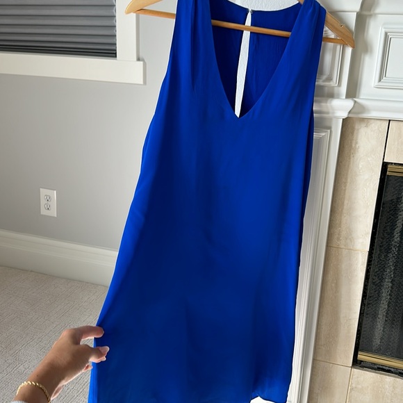 Rory Becca  100% silk blue mini dress. Perfect condition. Worn once. Size small. - Picture 4 of 9